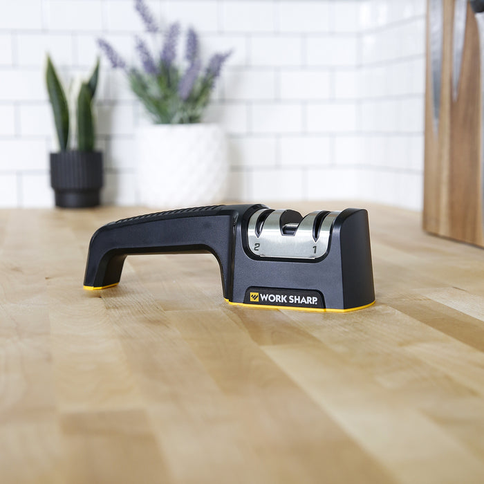 WORK SHARP PULL THROUGH KNIFE SHARPENER